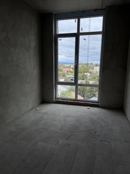 Продаж 1 кімн, можна починати ремонт