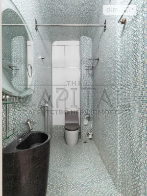 For sale 2-room apartment 88 sq. m on Dniprovska embankment 14 • ID 3463