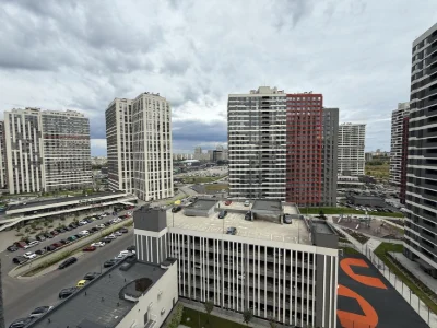 Продаж 2к квартири 63 кв. м Варшавський 3