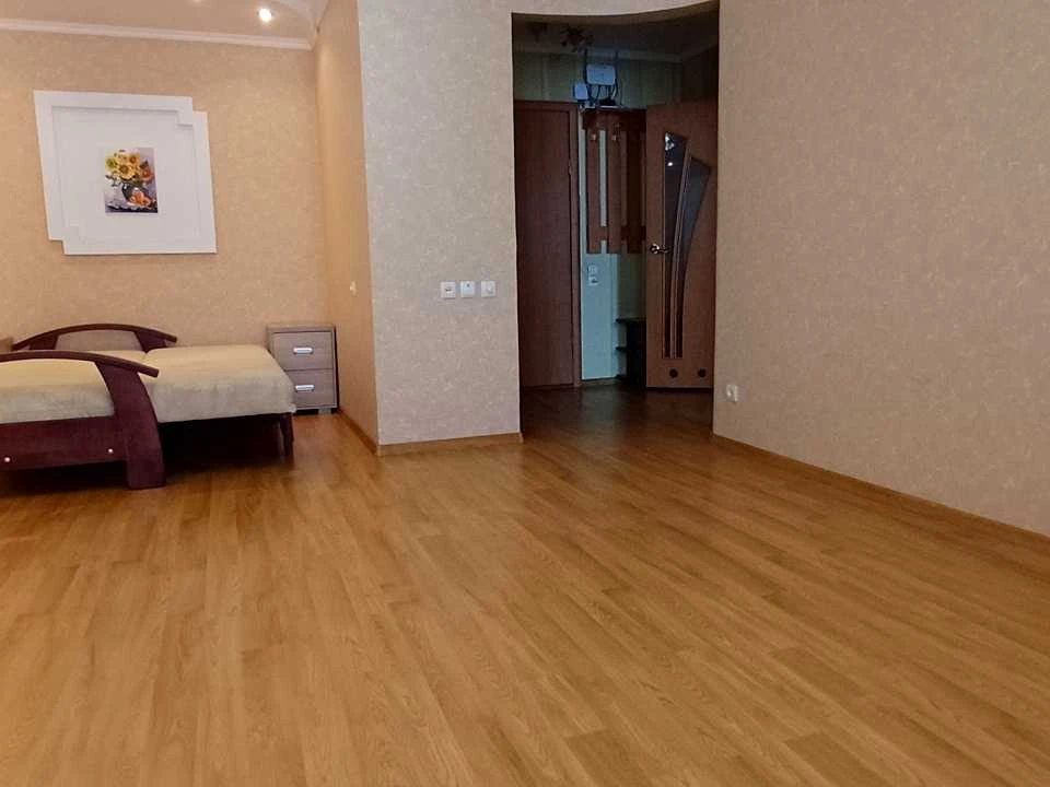 Квартира. Одеса, Ярослава Баїса вул. (Володимира Висоцького)