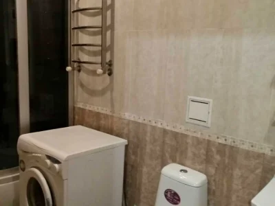 Квартира. Одеса, Середньофонтанська вул.