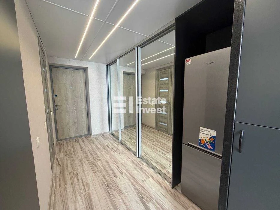 I will sell a 1-room two-level studio apartment on Aviahimichn St.
