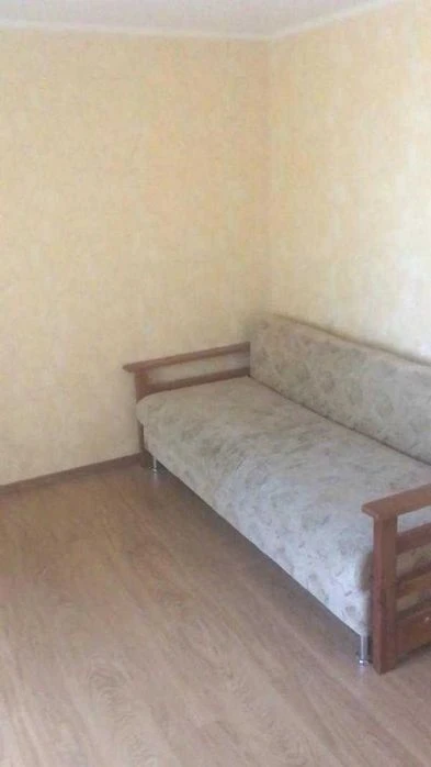 Продам півбудинку в районі Холодної гори