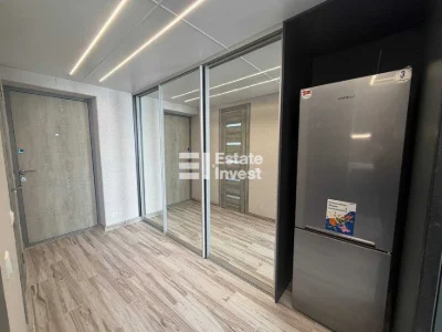 I will sell a 1-room two-level studio apartment on Aviahimichn St.