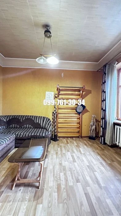 Two-room apartment for sale, Center, Constitution Square metro station