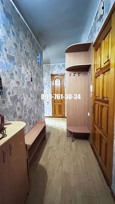 Two-room apartment for sale, Center, Constitution Square metro station