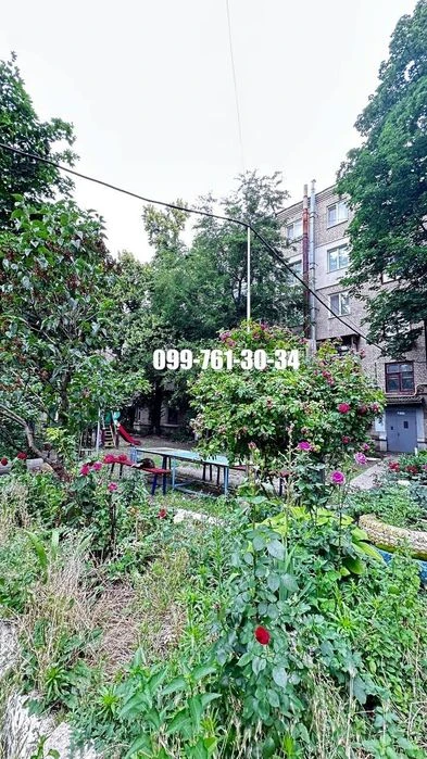 Two-room apartment for sale, Center, Constitution Square metro station