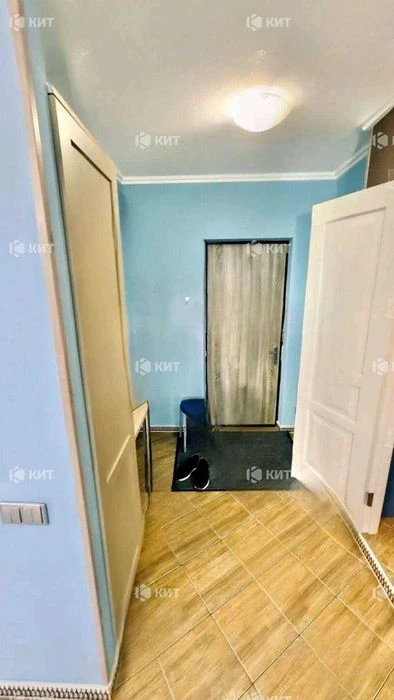 1 ком. 36м2 Центр, метро Киевская, ул. Матюшенко. 11, РЭ-134070
