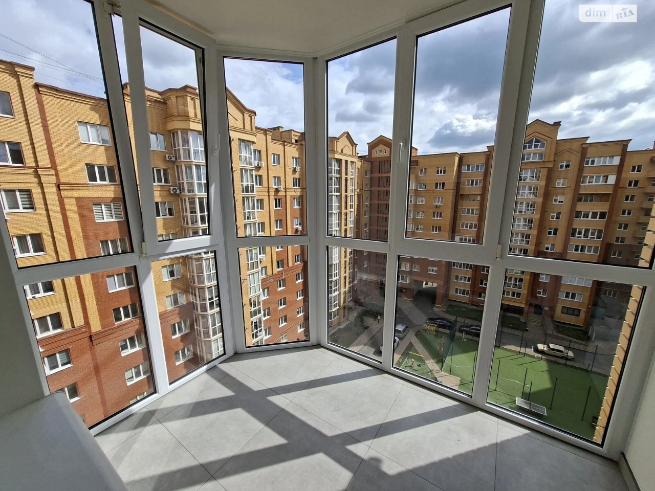 Продаж Квартира Бам