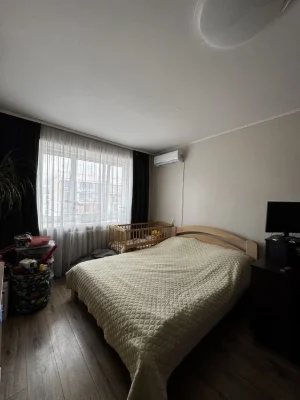 Продаж 1 кімнатної квартири , вул. Привокзальна