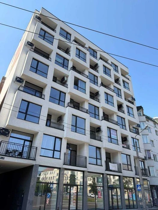 Продаж просторої 1-кімнатної квартири у сучасному ЖК “Привок