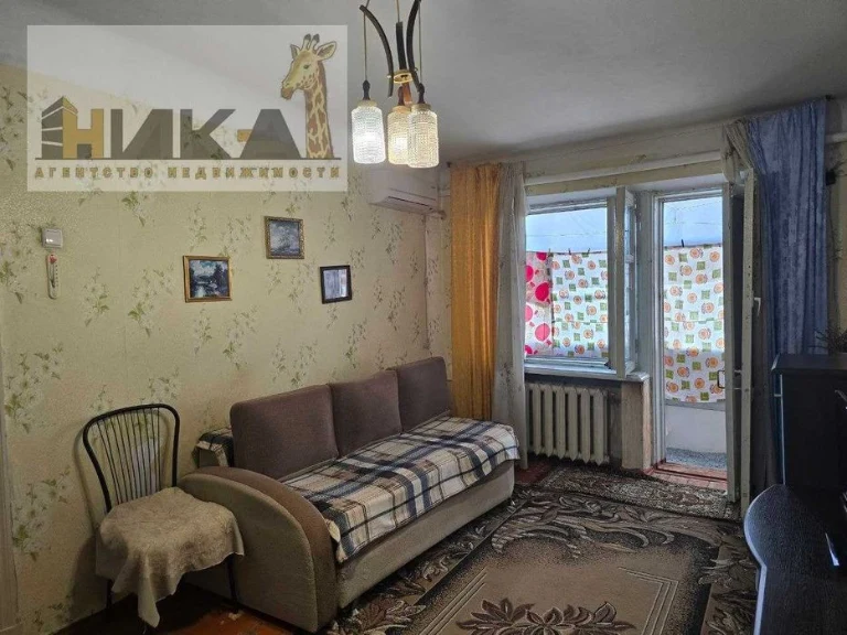 Продам 1-комнатную квартиру ул. Глиссерная