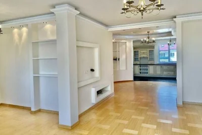Продаж 4-к. квартири 5/5ц 128/65/17м² вул. Джорджа Вашингтон