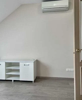 Продаж 4-к. квартири 5/5ц 128/65/17м² вул. Джорджа Вашингтон