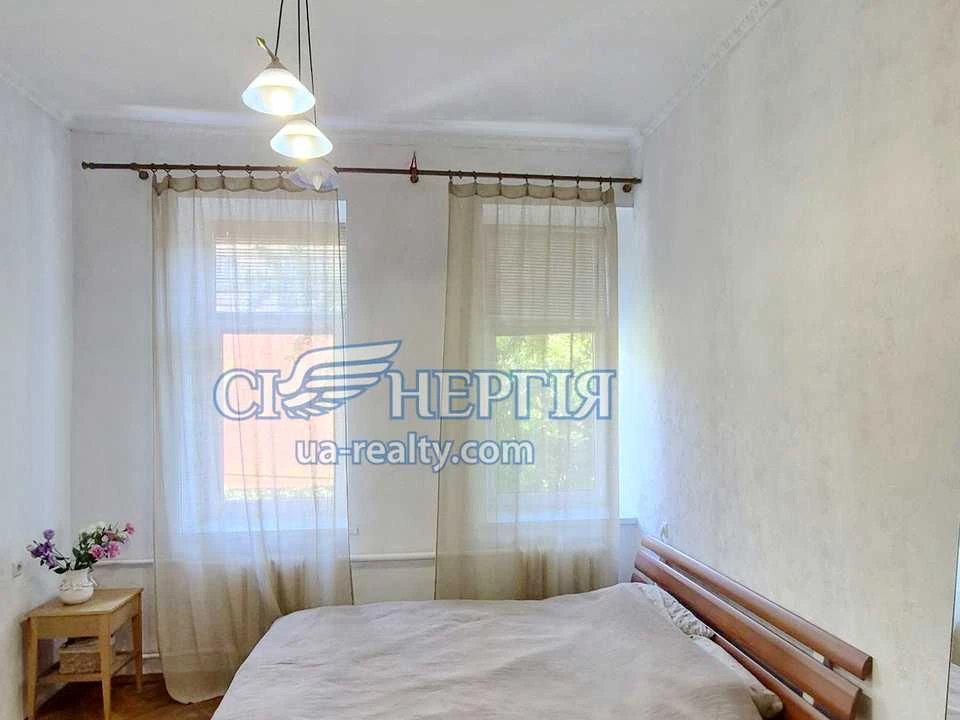 Квартира. Київ, Панаса Мирного вул.