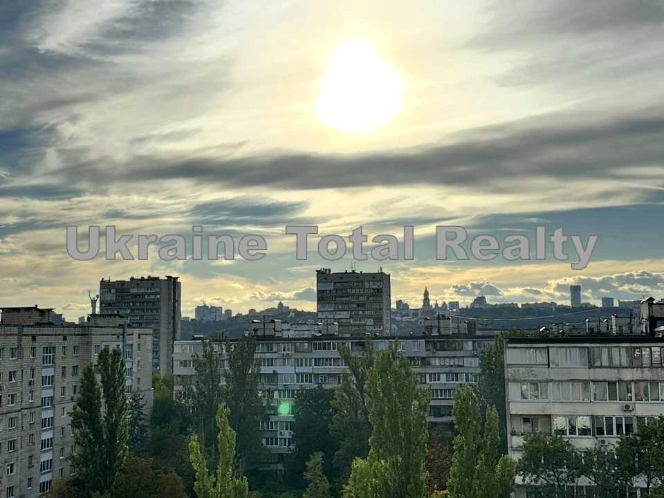 Квартира. Київ, Ігоря Шамо бульв. (Олексія Давидова)