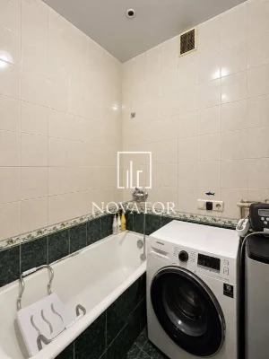 Продам 2-Кімнатну квартиру з доглянутим ремонтом,Київ,10хв д