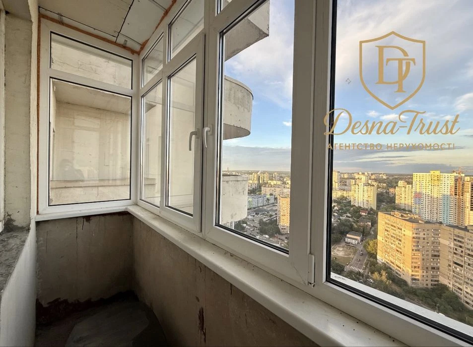 ТЕРМІНОВИЙ ПРОДАЖ  1к кв 48 м2  Харківське шосе 19 А