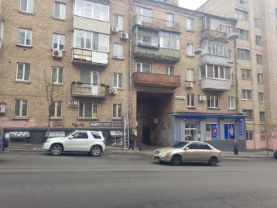 Продаж 3-тної квартири Гоголівська Фасад ! Нотаріат ! Салон