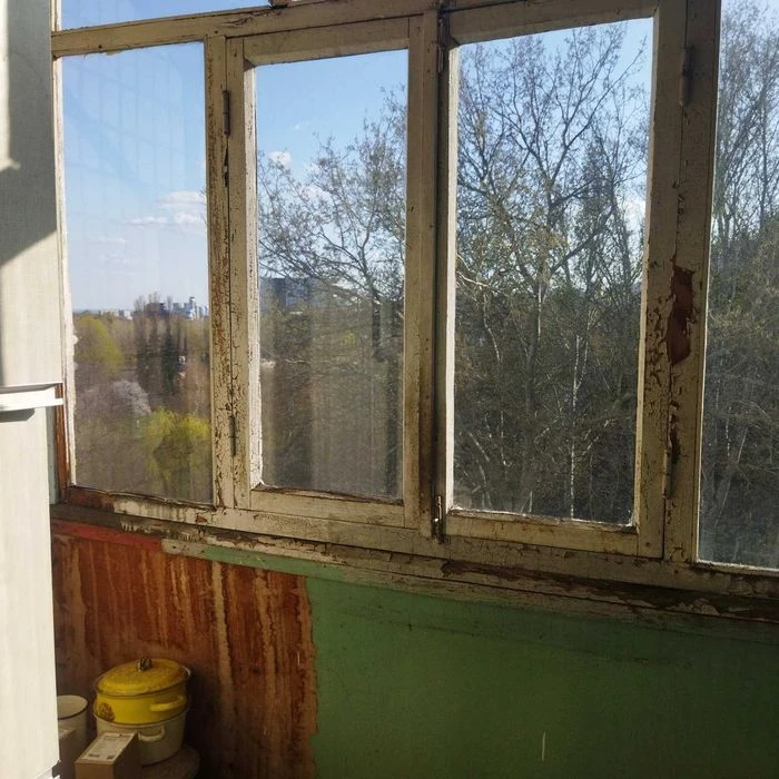 Продам трикімнатну квартиру на вул. Омеляновича-Павленка (Су