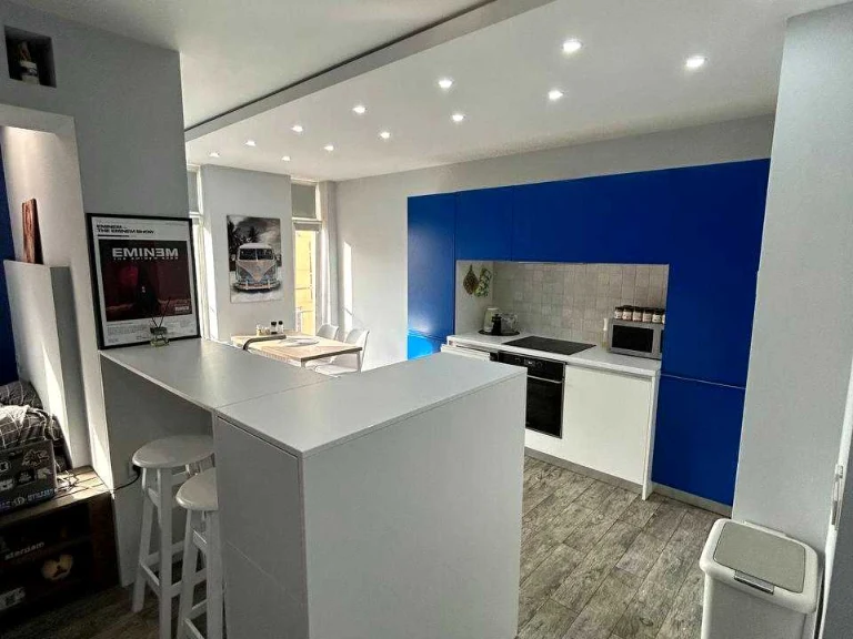 Квартира. Київ, Регенераторна вул., 4 к