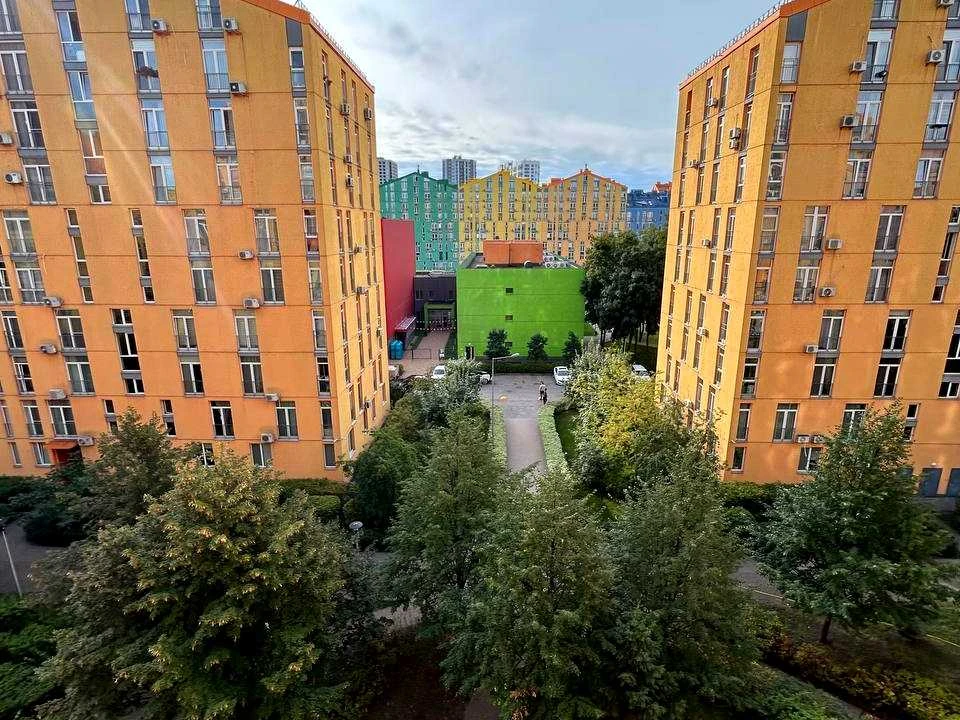 Квартира. Київ, Регенераторна вул., 4 к