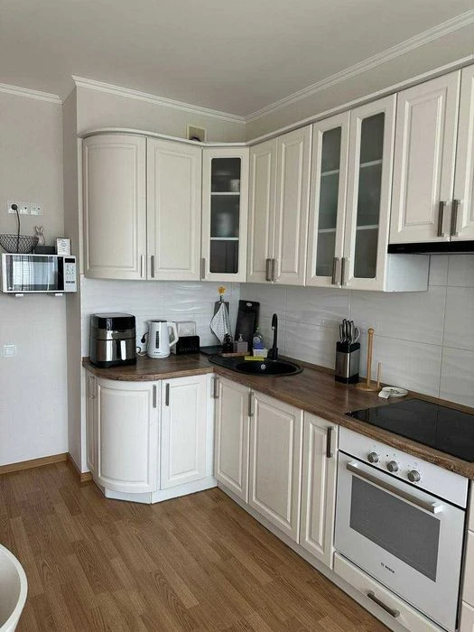 Продаж 1-к квартири в ЖК "Варшавський-1", вул. Родини Кристе