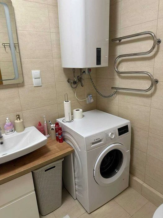 Продаж 1-к квартири в ЖК "Варшавський-1", вул. Родини Кристе