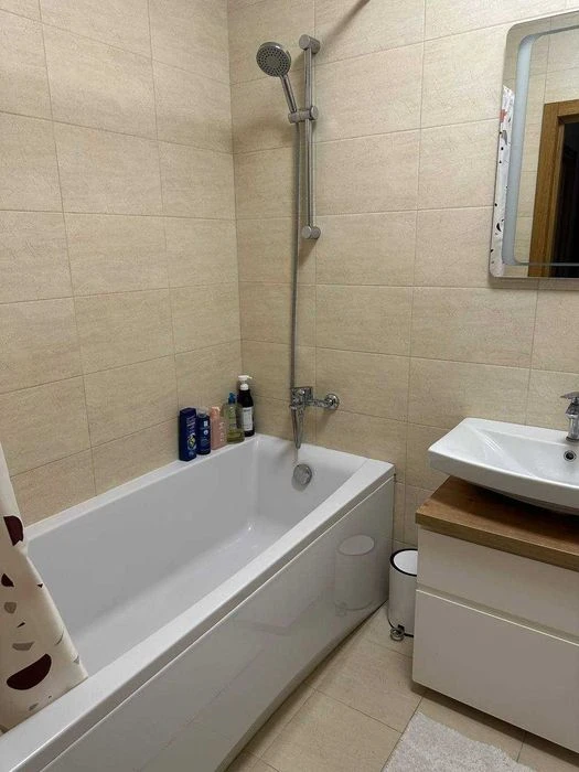 Продаж 1-к квартири в ЖК "Варшавський-1", вул. Родини Кристе