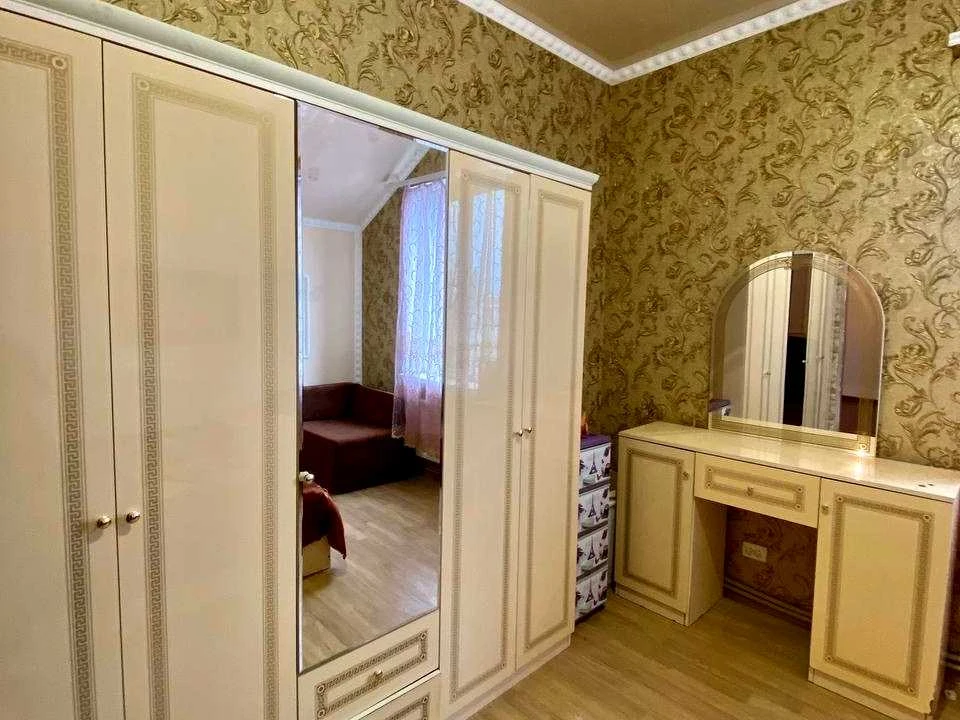 Будинок. Дніпро, Ізмаїла Срезневського вул. (Бєлінського)