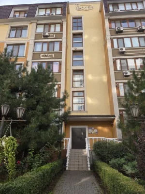 Академгородок  Парк Победы  Продам 1- ая квартира