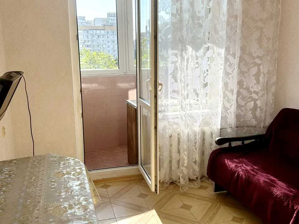Квартира. Одеса, Академіка Корольова вул.