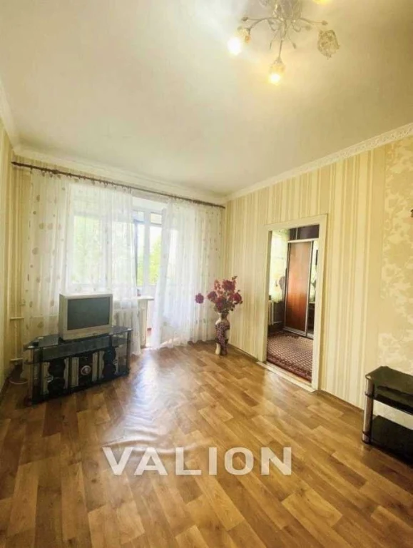 Продажа: Трехкомнатная квартира 55.6 м², Новодарницкая ул., 23/