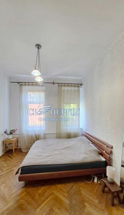 2-кімнатна 60.8 м.кв. Панаса Мирного, 9-Б ст.метро Печерська