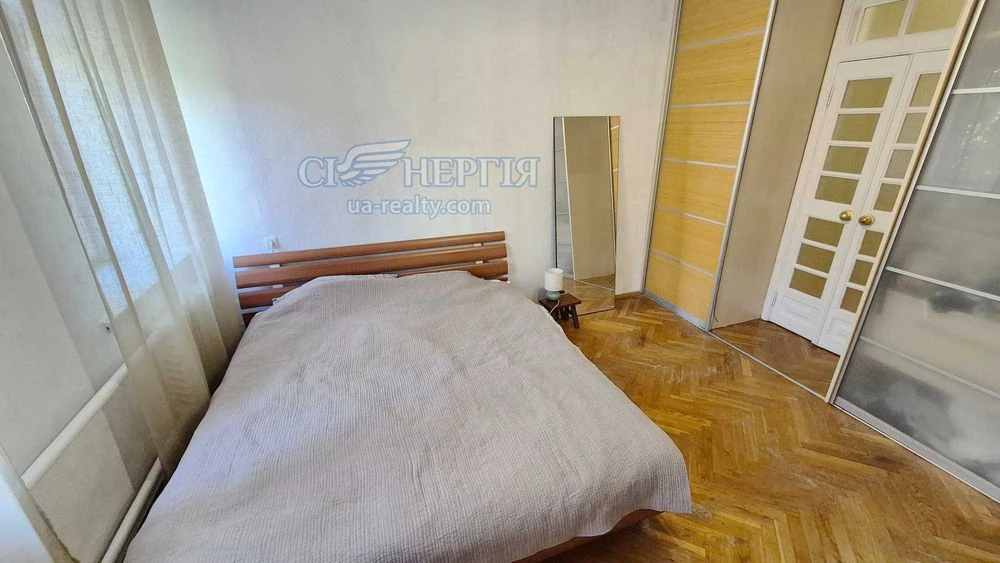 2-кімнатна 60.8 м.кв. Панаса Мирного, 9-Б ст.метро Печерська