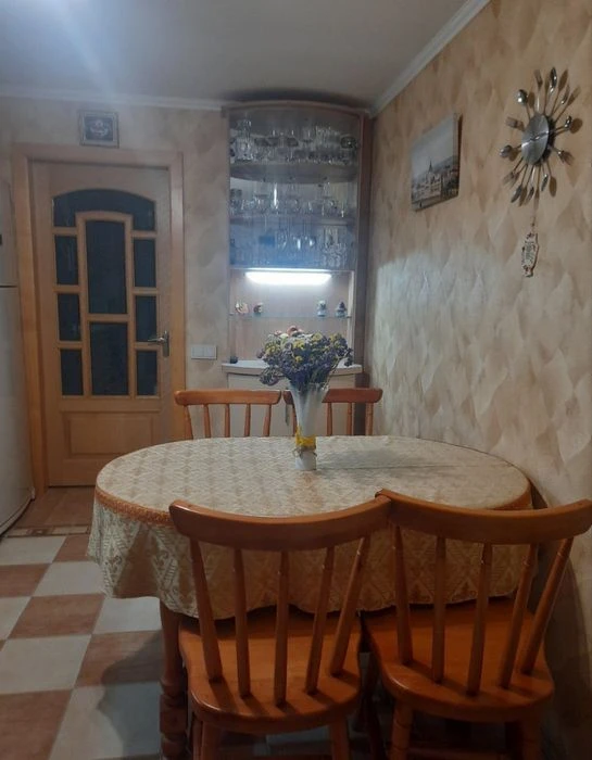 Продаж 3-кімнатної квартири по Бульвару Шевченка
