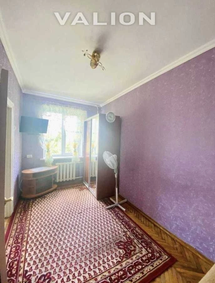 Продаж 3-кімнатної квартири 55.6 м², Новодарницька вул., 23/