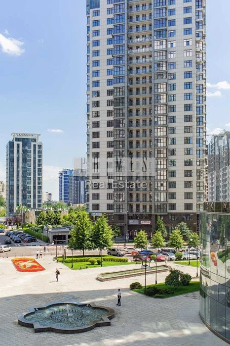 Продам Паркинги Новопечерские Липки Драгомирова Верхогляда 2