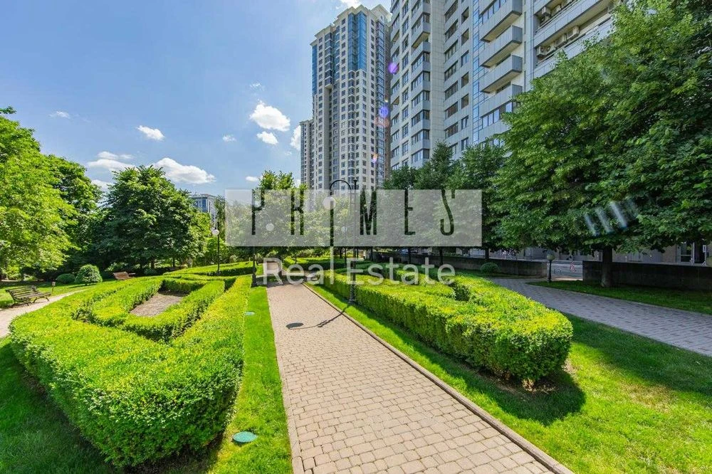 Продам Паркинги Новопечерские Липки Драгомирова Верхогляда 2