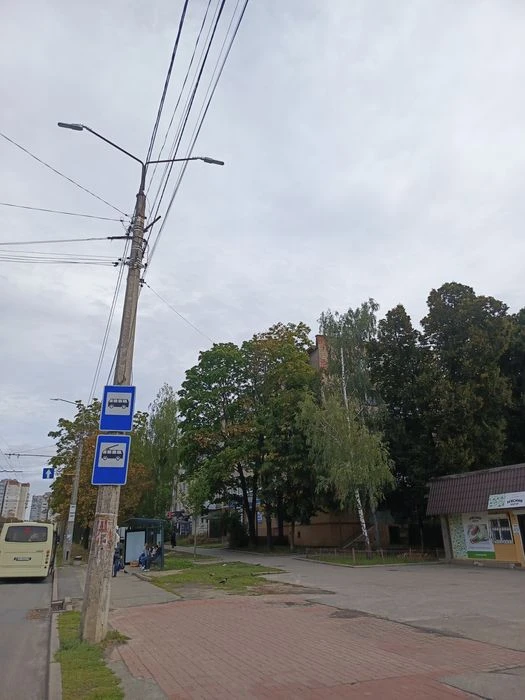 Продаж 1 к.кв Л. Лук'яненко 51.Перший поверх