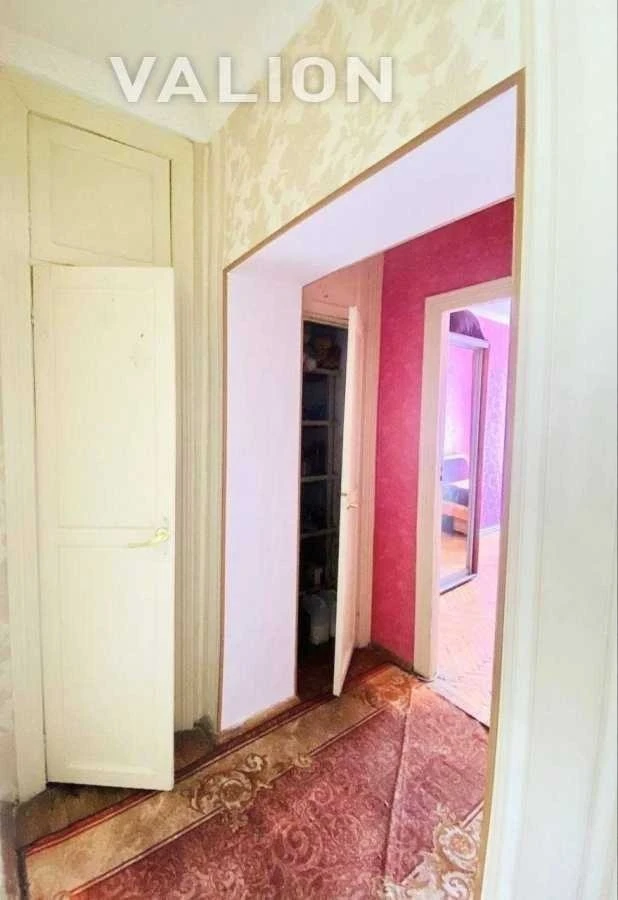 Продаж 3-кімнатної квартири 55.6 м², Новодарницька вул., 23/