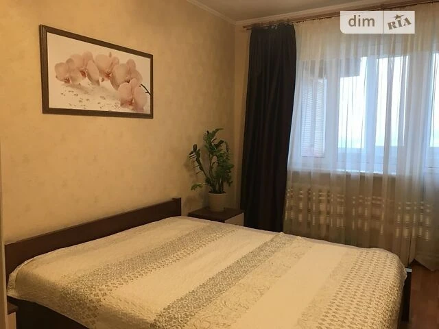Продаж 3к квартири 80 кв. м на вул. Зоологічна 6В • ID 34890