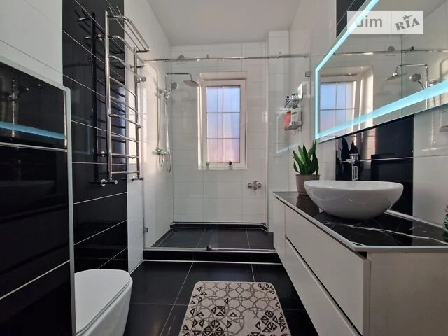 Продаж 1к квартири 41 кв. м на вул. Успішна 14 • ID 34890304