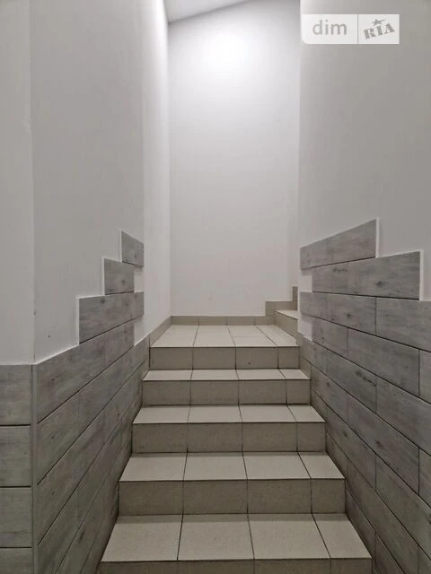 Продаж 1к квартири 41 кв. м на вул. Успішна 14 • ID 34890304