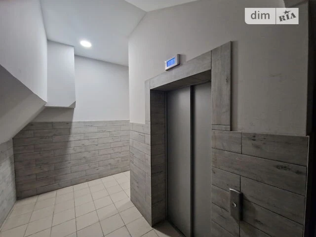 Продаж 1к квартири 41 кв. м на вул. Успішна 14 • ID 34890304