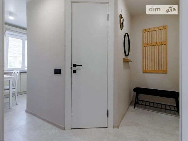 Продаж 1к квартири 30 кв. м на вул. Бастіонна 1/36 • ID 3489