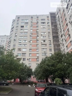 Продаж 3к квартири 85.2 кв. м на вул. Василя Верховинця 10 •