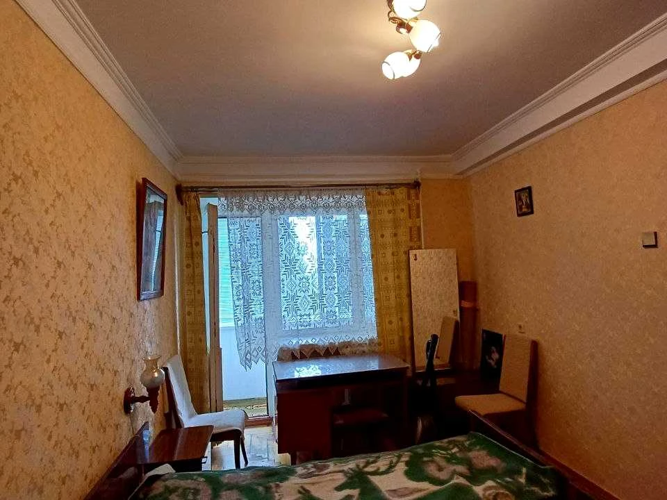 Квартира. Запоріжжя, Центральний бульвар