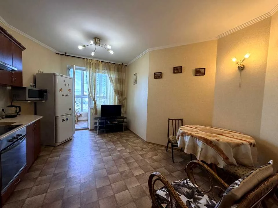 Квартира. Київ, Миколи Бажана просп.