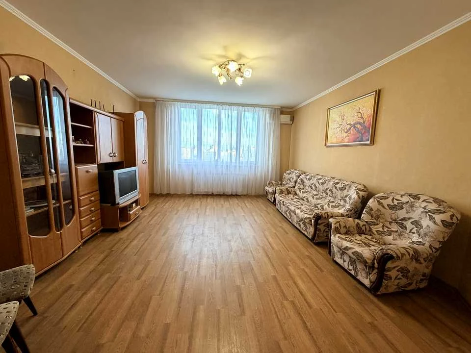 Квартира. Київ, Миколи Бажана просп.